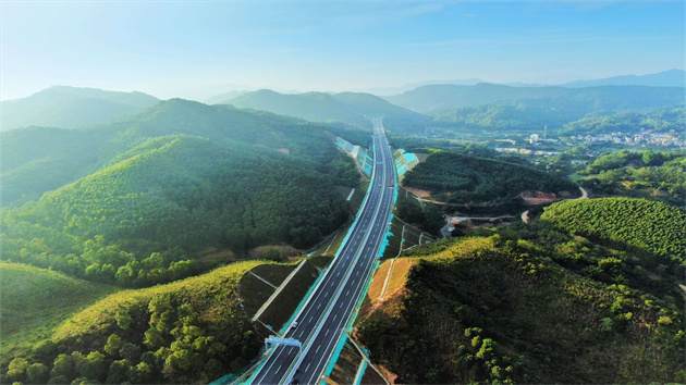 2023年計劃完成公路水路投資2300億元  廣東加快建設高質量綜合立體交通網