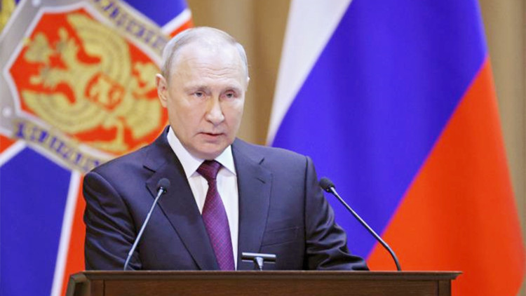 普京簽署法令禁止俄官員工作時使用外來語