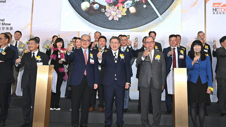 卓永興：國際珠寶展逾半展商來自海外 彰顯香港國際商貿展覽之都重要角色
