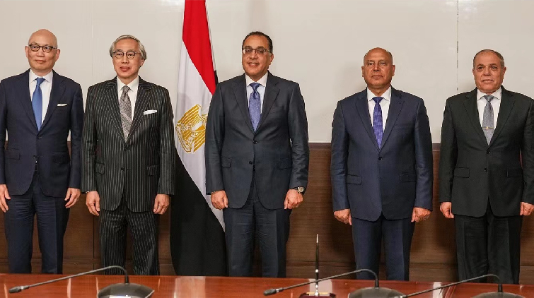 和記港口埃及新增兩碼頭設施 投資額7億美元