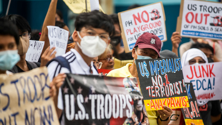 菲律賓民眾抗議菲美「肩並肩」聯合軍演