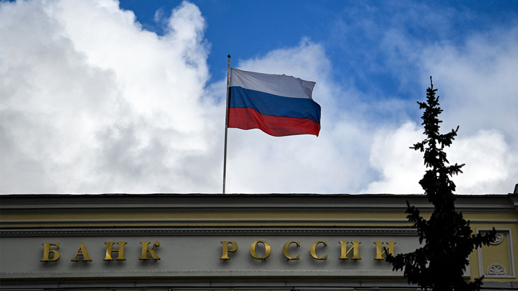 普京：俄社會經濟發展向好 政府大幅上調預期