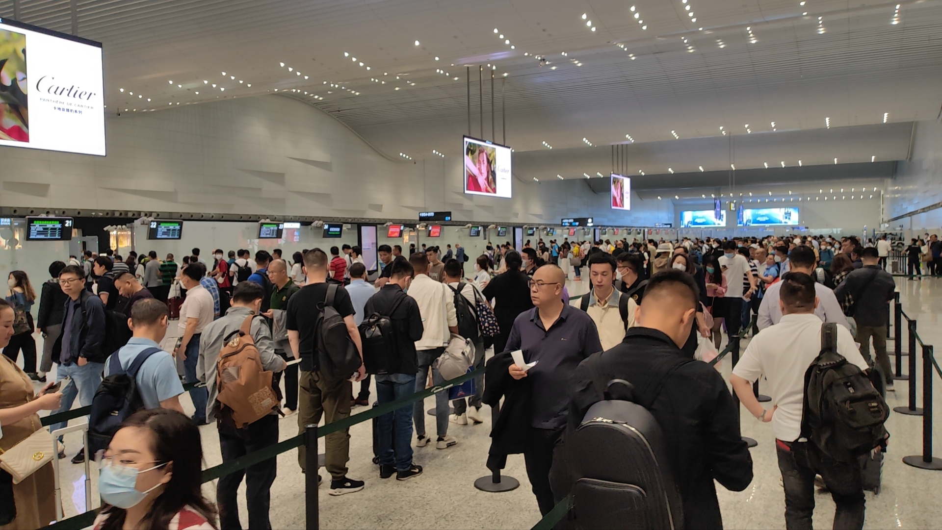 南航「五一」期間承運旅客人數超300萬