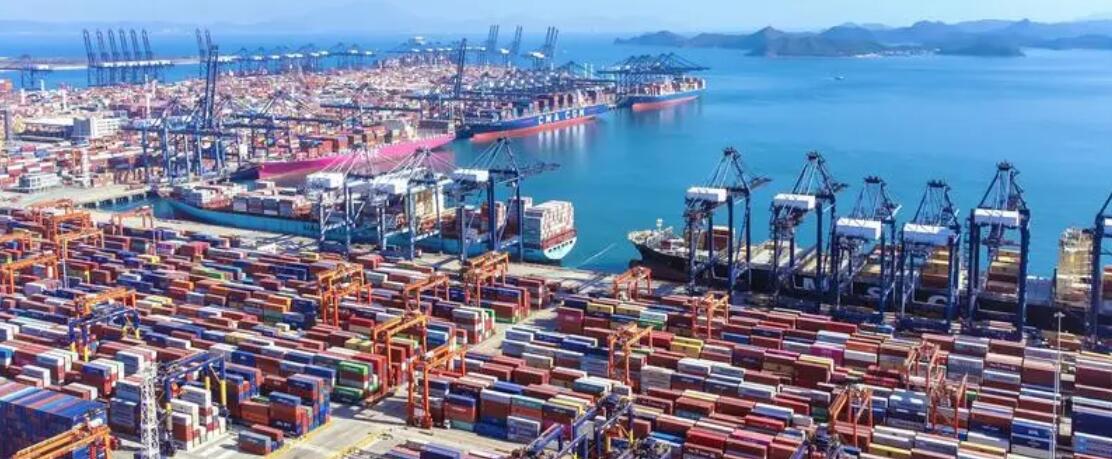 海關總署：今年前4個月中國外貿進出口同比增長5.8%