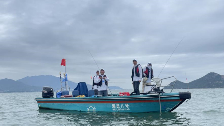 有片｜恰逢絕佳海釣天氣 漁博會「鵬城盃」垂釣大賽開賽