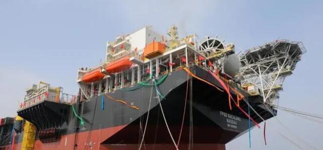 全球首艘M350型浮式生產儲卸油船在遼寧大連交付