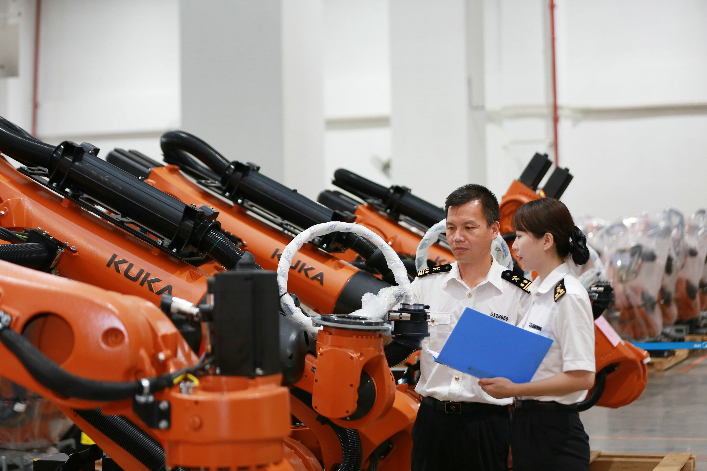 今年前4個月 廣州海關關區工業機械人進出口同比增長超1.5倍