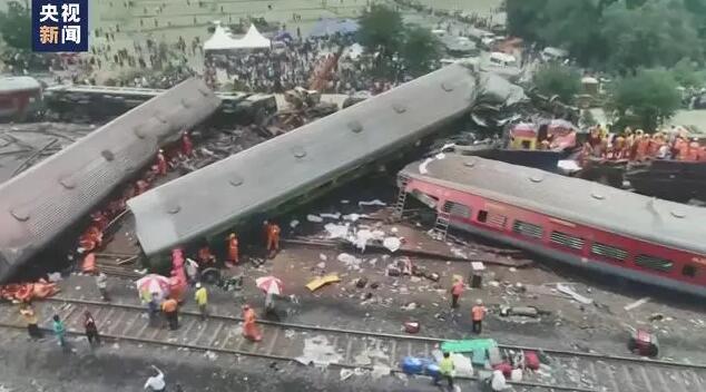 外媒：印度列車相撞事故系電子聯鎖故障引發