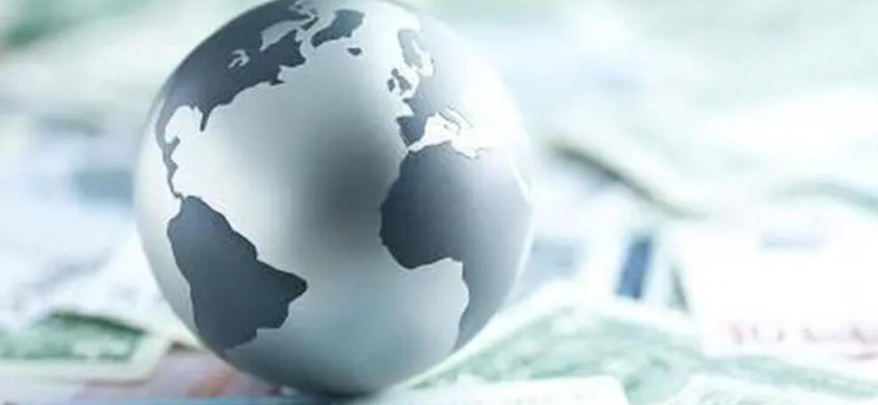 IMF：今年世界經濟增長預期輕微上調至3%