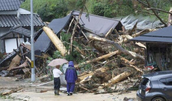 颱風「蘭恩」登陸日本 24萬人離家避難