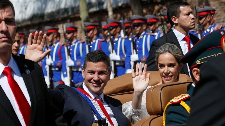 培尼亞宣誓就任巴拉圭總統