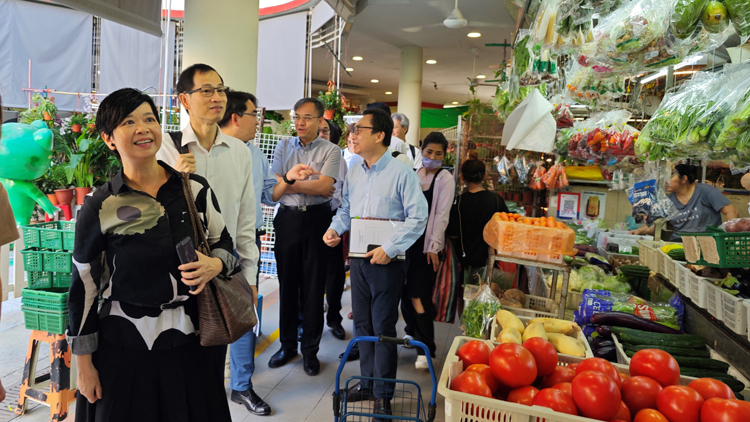 何永賢展開新加坡訪問行程 了解當地房屋政策和公營房屋項目