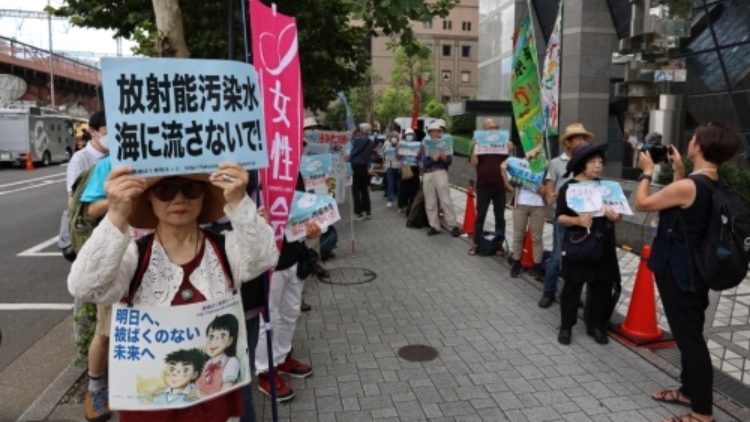 日本福島最大港口爆發抗議集會 反對核污水排海「暴行」