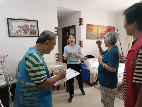 安徽巢湖：社區在職黨員來報到 助力經濟普查加速度