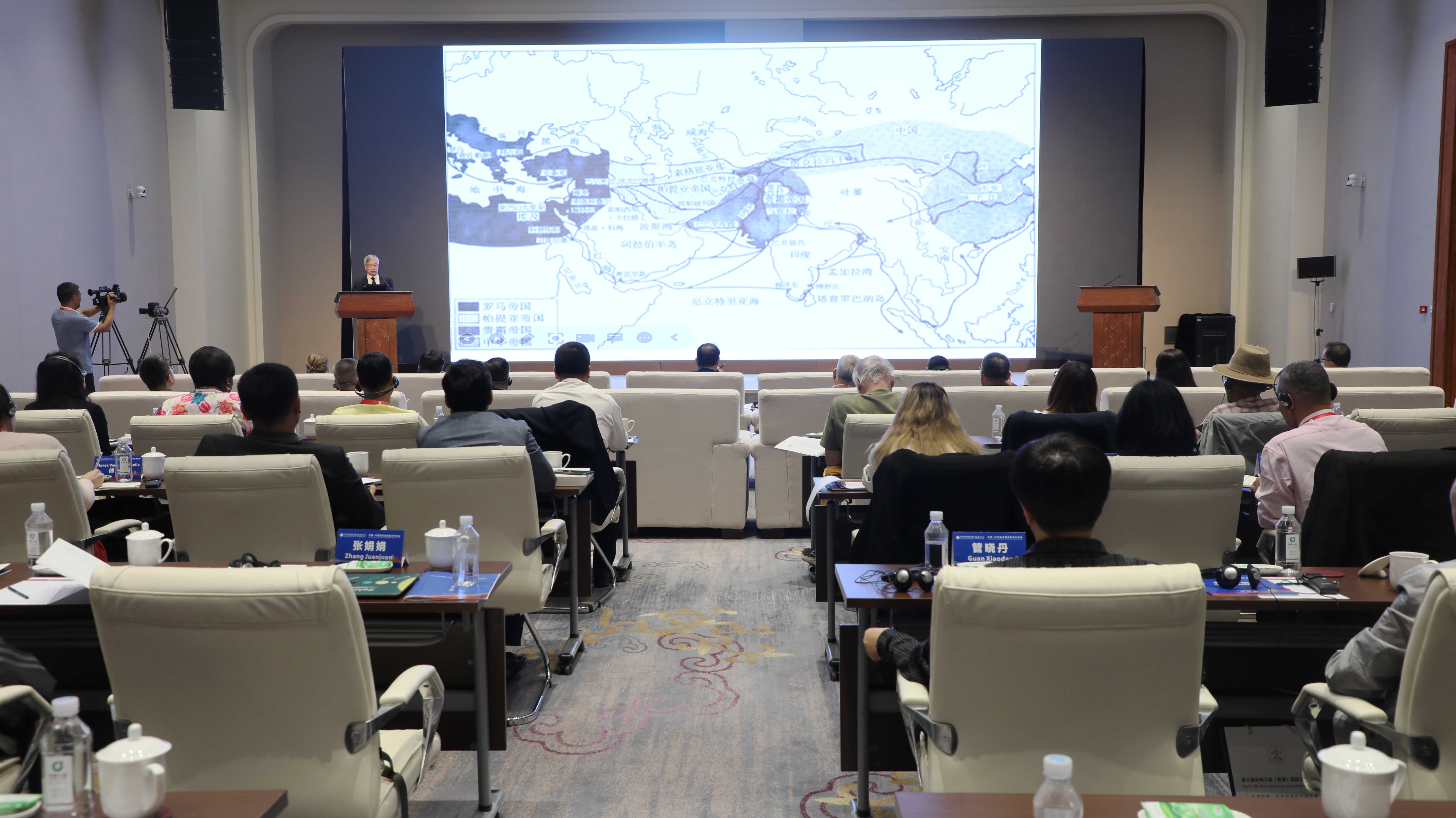 「沙」「海」對話 中國-中亞和東盟發展合作論壇敦煌召開