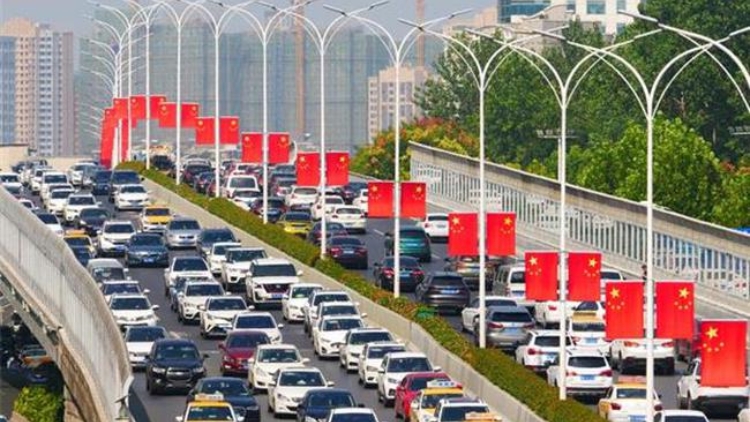 中秋國慶假期期間 全國收費公路實行小客車免費通行