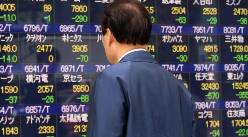 東京股市明顯下跌 