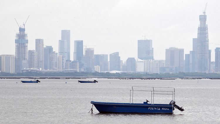 南亞裔人蛇瘋狂湧港！水警蒲台島拘15名孟加拉籍人士