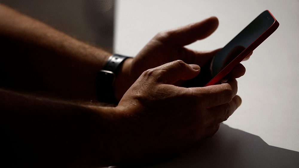 短訊發送人登記制12·28起實施 首批23間電訊商參與