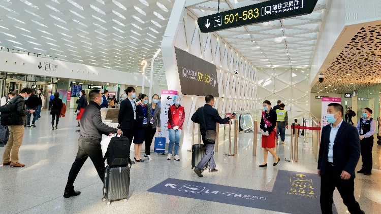 深圳機場今年客流超5000萬人次