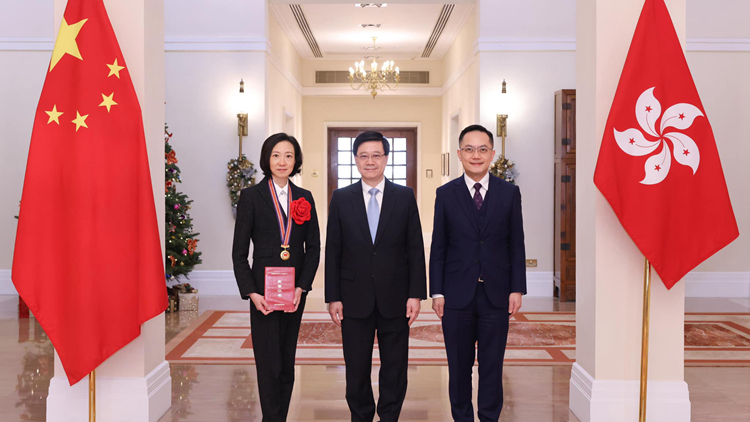 衞生署范婉雯獲全國援外醫療工作先進個人表彰 李家超讚實至名歸