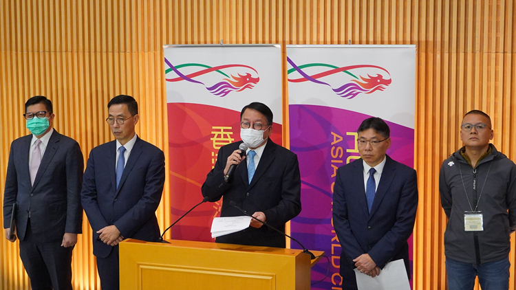 政府三方向改善假期通關安排 延鐵路口岸開放時間及增24小時通關口岸等