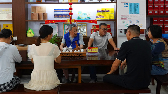 黃山屯溪區：「小巷管家」隨叫隨到   居民百姓紛紛叫好