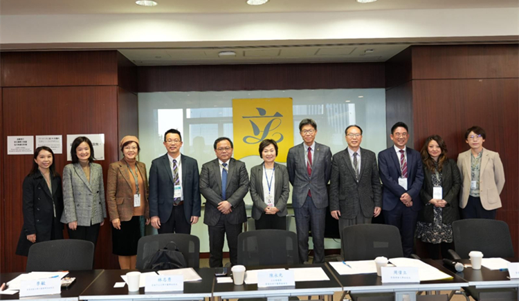陳永光偕學界晤蔡若蓮  促增加中醫藥教學撥款