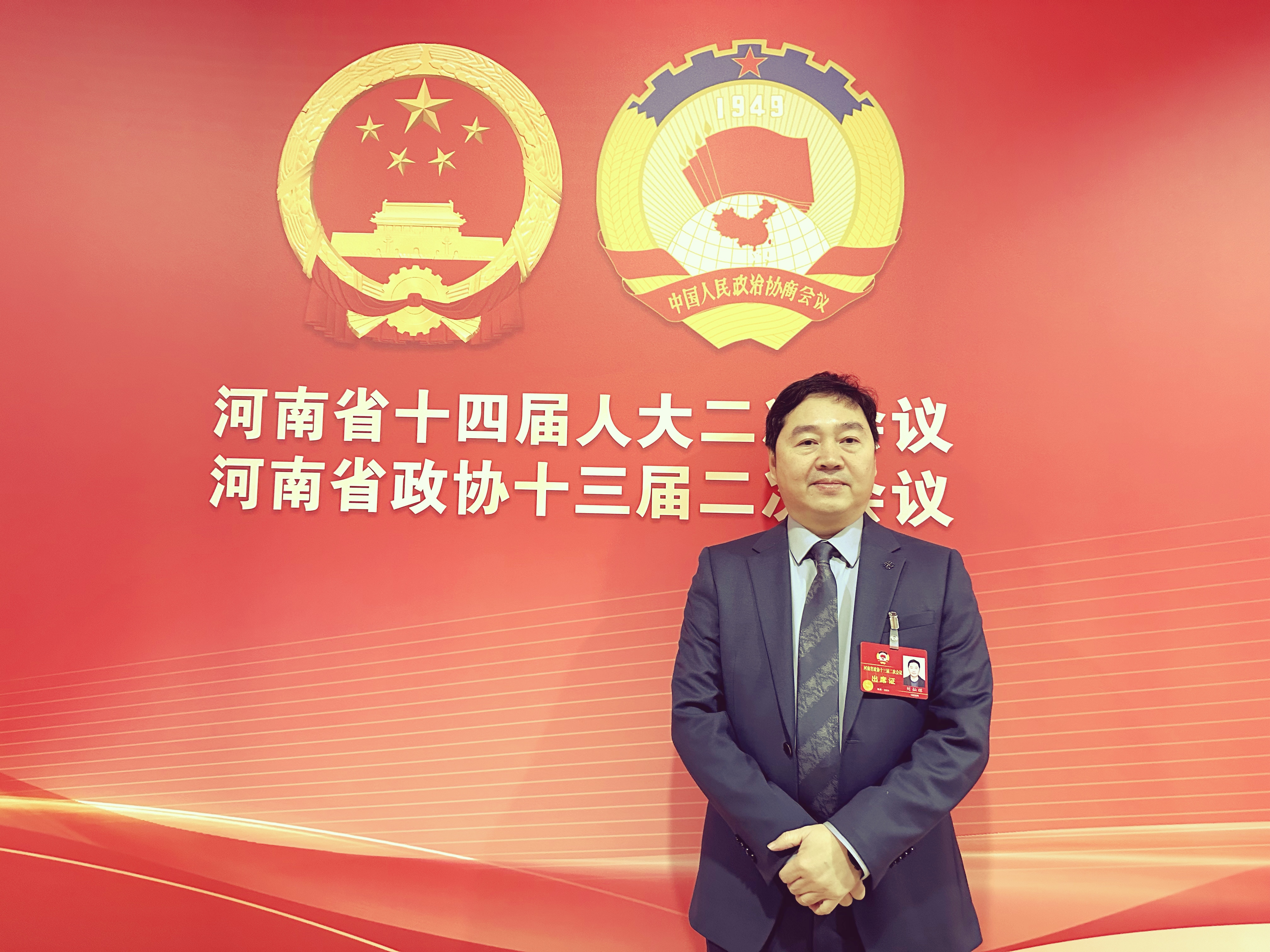 河南省政協委員劉燦輝：大力弘揚魏碑書法 彰顯河南文化大省形象