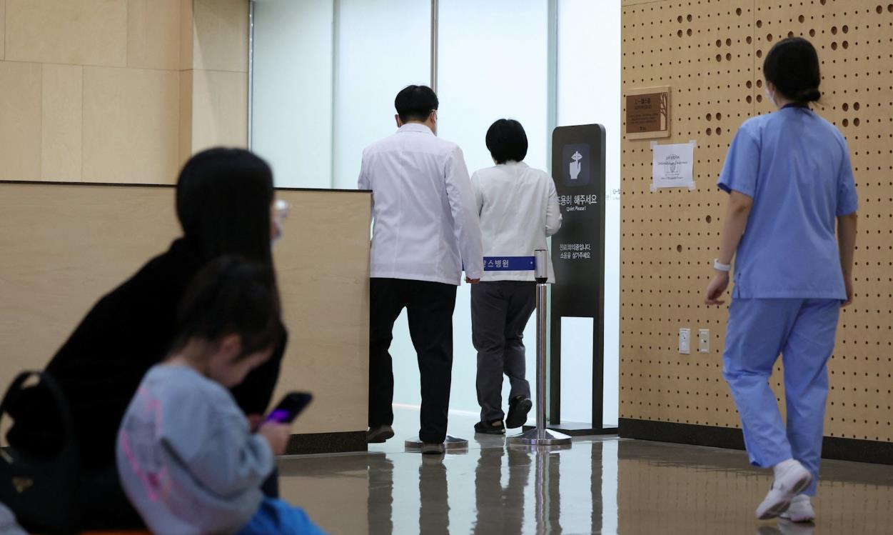 【商報圖說】韓國醫生連年增仍不夠