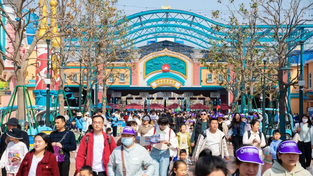 鄭州海昌清明假期成績單亮眼 接待遊客超8.8萬人次