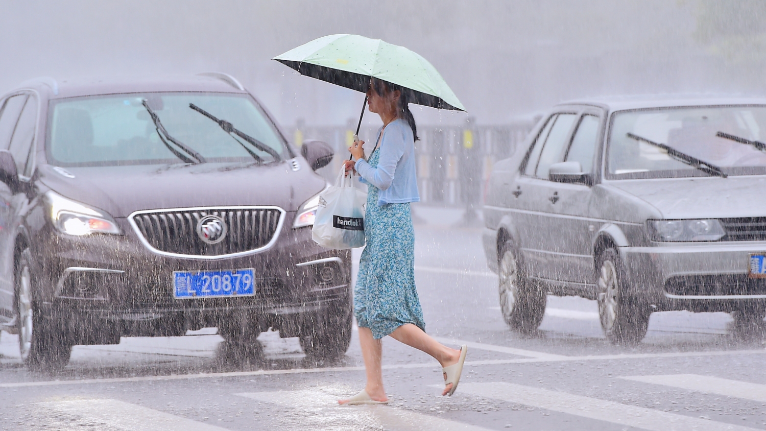 強降雨致江西贛州4373人受災 全市已轉移232人