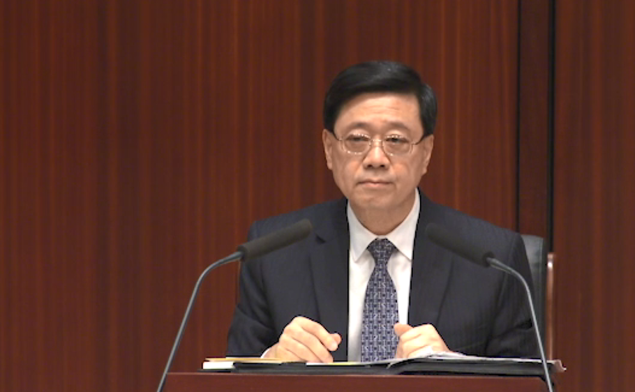 李家超出席立法會答問會 談發展新質生產力及文旅融合