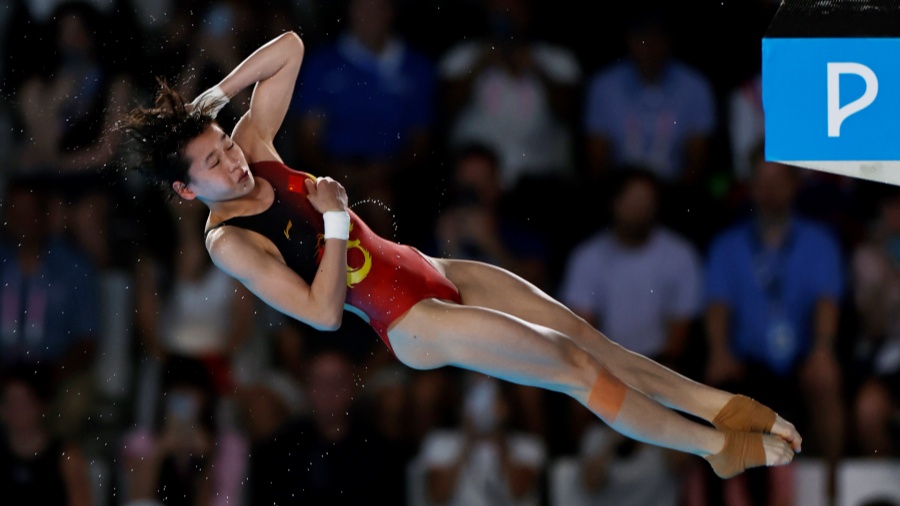 巴黎奧運 | 全紅嬋10米台金牌 回顧解說精彩發言