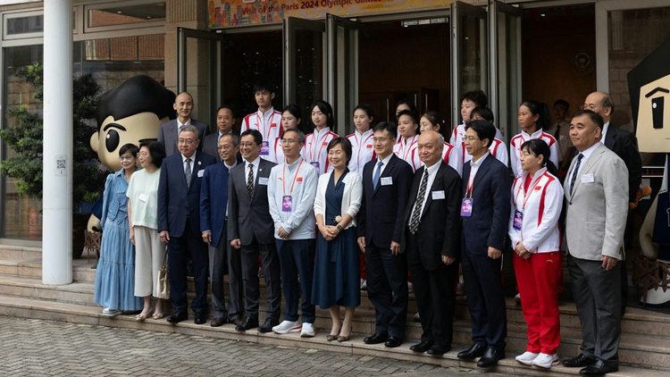 內地奧運健兒分兵分多路 到消防及救護學院、體院及聖保羅書院交流