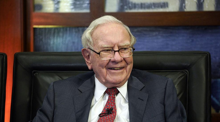 巴菲特在美股市場「大掃貨」 增持近890萬股西方石油