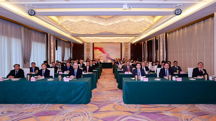 曾國衞：深刻領會習主席澳門重要講話精神 團結帶領社會各界銳意改革