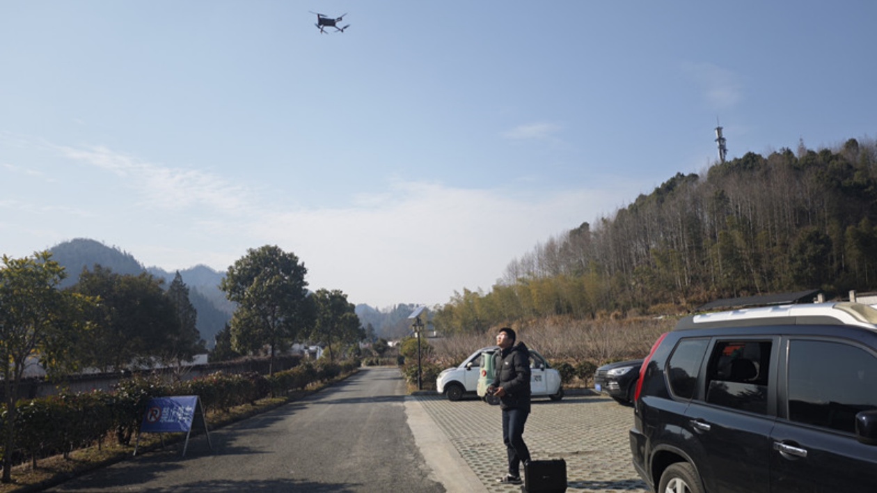 科技賦能「地空配合」  皖黟縣森防「無死角」