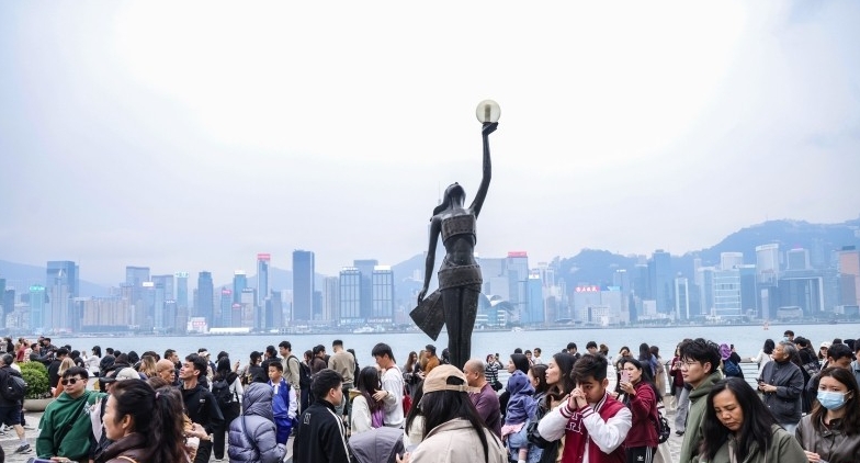 年廿九至年初三訪港旅客近68萬人次 內地旅客達56.4萬人次