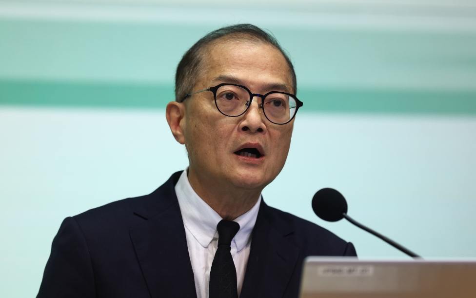 盧寵茂：藥械監管中心長遠或成獨立第三方機構