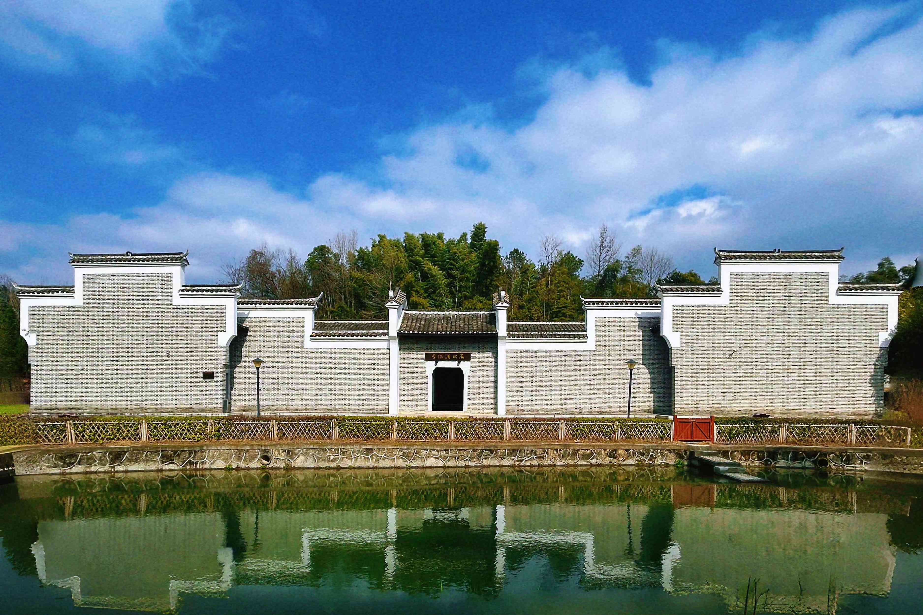 湖南省湖湘家風文化館與李維漢故居共建紅色教育實踐平臺