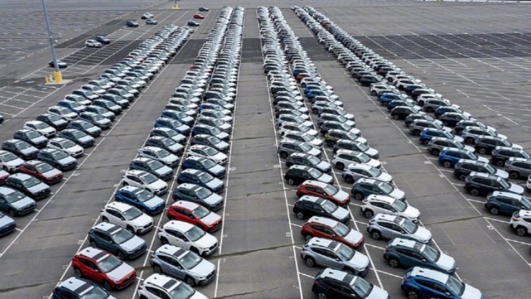 美國對進口汽車加徵25%關稅正式生效