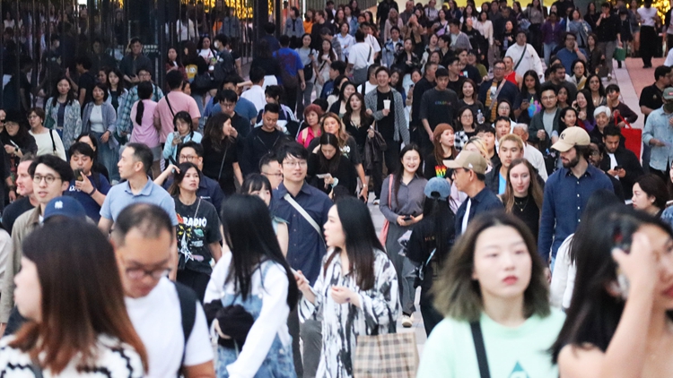 Coldplay今晚啟德體育園開唱 觀眾對主辦單位規則表示理解