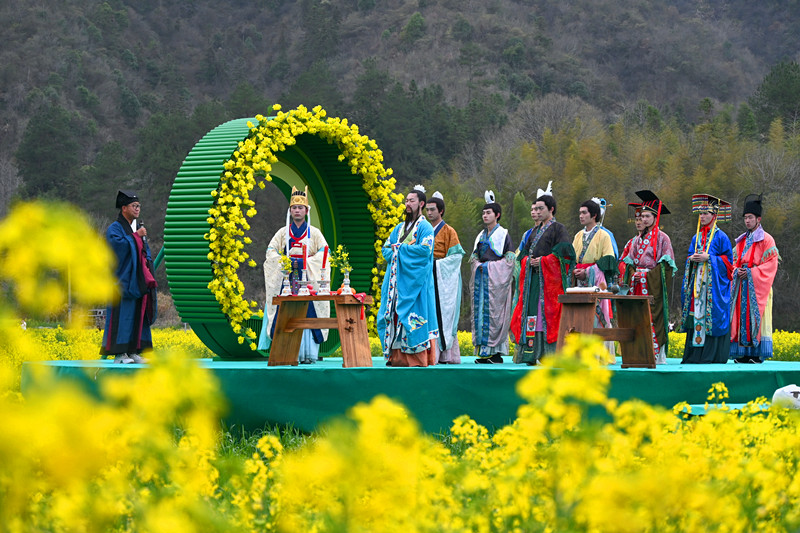 皖休寧縣：以花為媒 文旅「綻放」