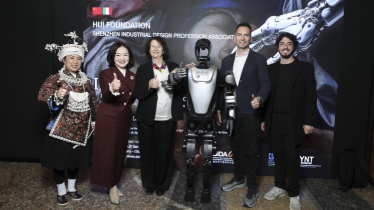 2025年深圳（龍華）·米蘭雙城時尚周圓滿閉幕，開啟時尚新征程