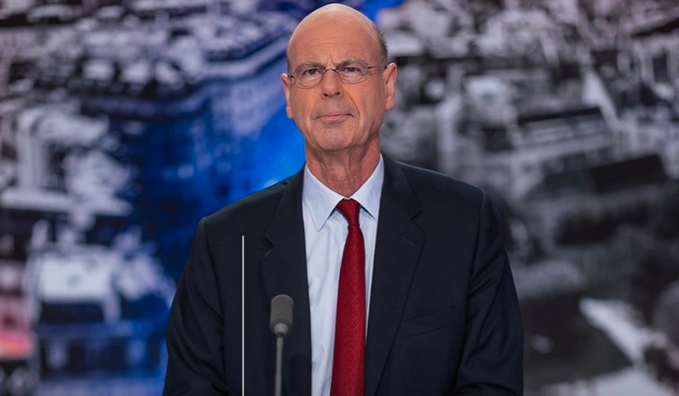 法財長：特朗普若「Fire」鮑威爾 美元及經濟將受威脅