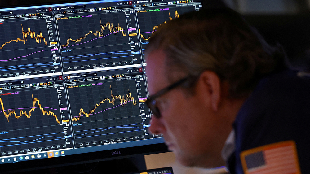 美國對華關稅或會降至約50%至65%  資金重投美元資產 道指早段升逾千點