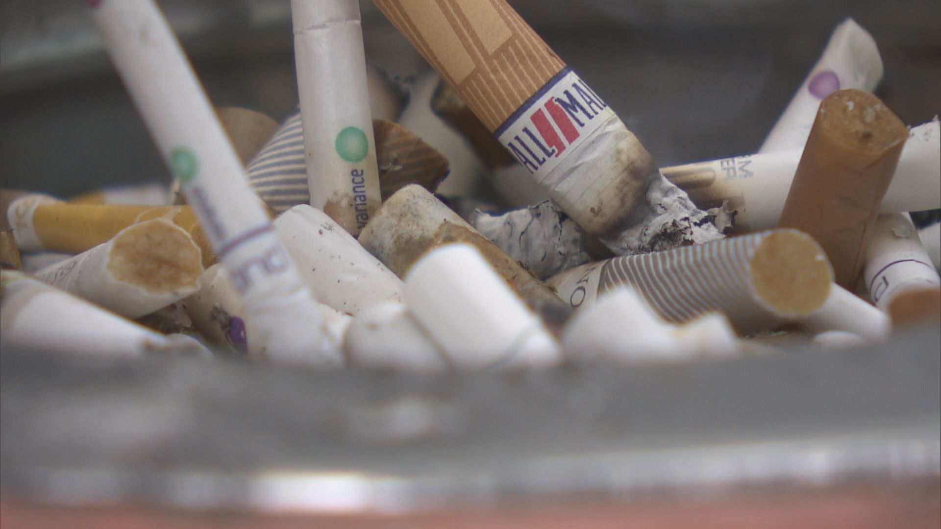 政府擬明年4·30起禁止在公眾地方管有另類煙用物質