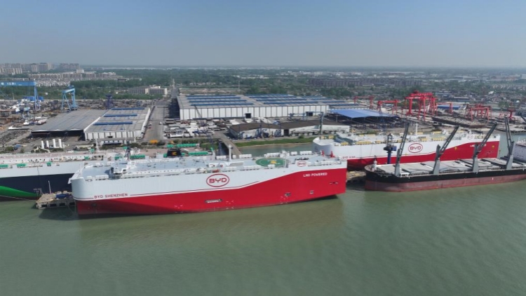 全球最大！比亞迪「深圳號」啟航 加速中國「國車自運」