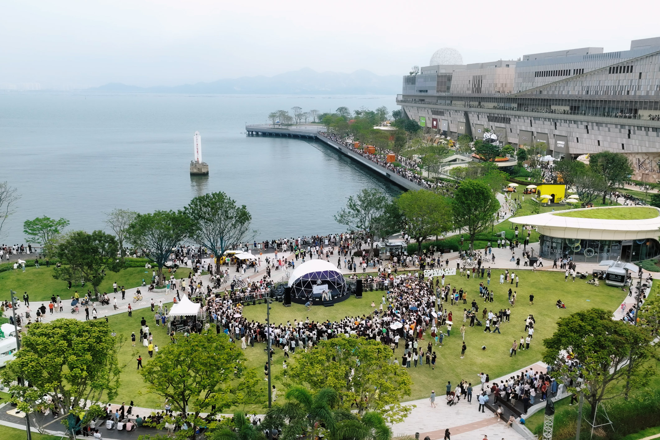 五一首日人潮湧動 K11 ECOAST 海濱文化藝術區日均客流突破15萬